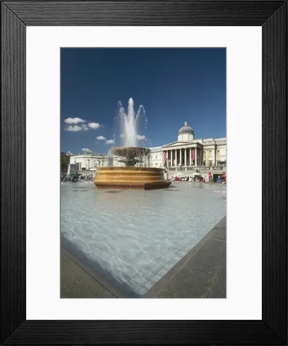 Framed Print : Fountain and the National Gallery, Trafalgar Square, London, England, United Kingdom Framed Print : Fountain and the National Gallery, Trafalgar Square, London, England, United Kingdom