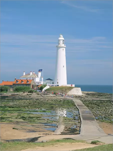 Lighthouse, St. Marys Island, Whitley Bay, Northumbria (Northumberland)