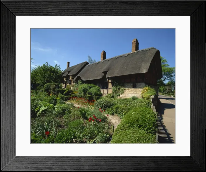 Framed Print : Anne Hathaways cottage, Shottery, Stratford-on-Avon, Warwickshire