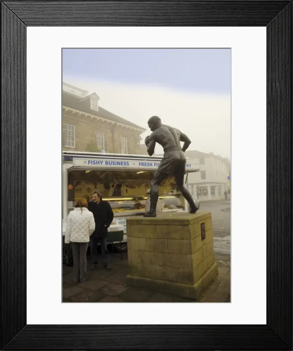 Framed Print : Statue of the boxer Randolph Turpin, Market Place, Warwick, Warwickshire Framed Print : Statue of the boxer Randolph Turpin, Market Place, Warwick, Warwickshire