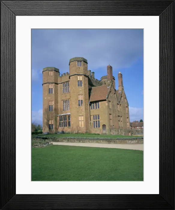 Framed Print : Leicesters gatehouse, Kenilworth Castle, managed by English Heritage Framed Print : Leicesters gatehouse, Kenilworth Castle, managed by English Heritage