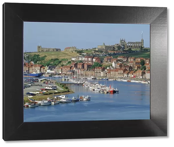 Harbour, abbey and St. Marys church, Whitby, Yorkshire, England, UK, Europe