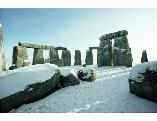 Stonehenge, UNESCO World Heritage Site, in winter, Wiltshire, England, United Kingdom