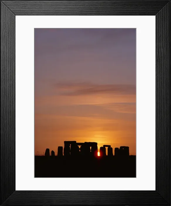 Framed Print : Stonehenge, Salisbury Plain, England, UK Framed Print : Stonehenge, Salisbury Plain, England, UK
