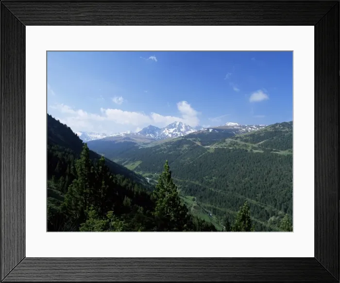 Framed Print : El Cubil and Obac d Envalira, from across Vall de Soldeu, Soldeu, Andorra, Europe Framed Print : El Cubil and Obac d Envalira, from across Vall de Soldeu, Soldeu, Andorra, Europe
