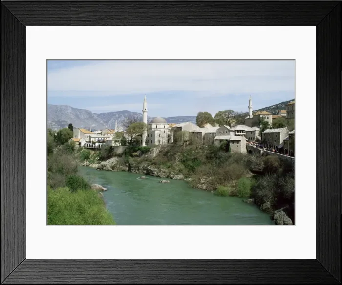 Framed Print : Grand Mosque (Karadjoz Beg) and River Neretya, Mostar, Bosnia Herzegovina, Europe Framed Print : Grand Mosque (Karadjoz Beg) and River Neretya, Mostar, Bosnia Herzegovina, Europe