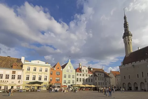 Town Hall in Old Town Square, Old Town, UNESCO World Heritage Site, Tallinn