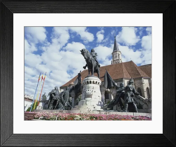 Framed Print : Equestrian statue of Matyas Corvinus, Hungarian king between 1458 and 1490