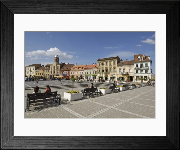 Framed Print : Piata Sfatului (Council Square), Brasov, Transylvania, Romania, Europe Framed Print : Piata Sfatului (Council Square), Brasov, Transylvania, Romania, Europe