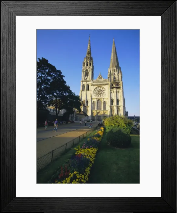 Framed Print : Chartres Cathedral, UNESCO World Heritage Site, Chartres, Centre, France, Europe Framed Print : Chartres Cathedral, UNESCO World Heritage Site, Chartres, Centre, France, Europe
