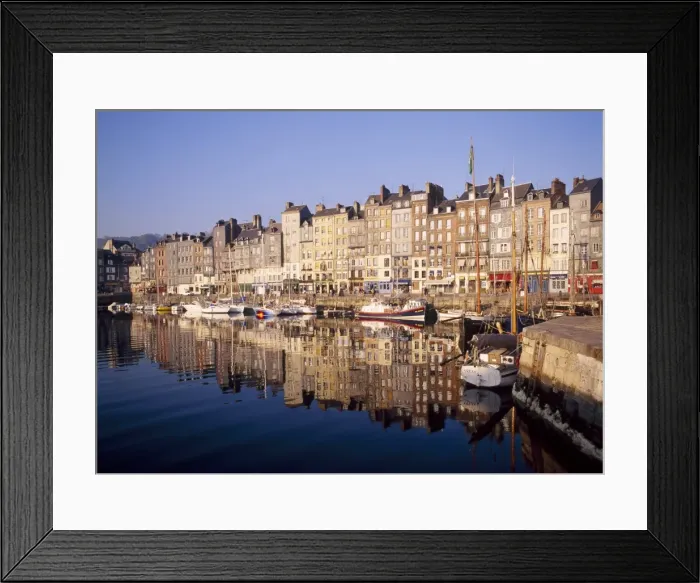 Framed Print : Reflections of houses and boats in the old harbour at St Catherines Quay in Honfleur Framed Print : Reflections of houses and boats in the old harbour at St Catherines Quay in Honfleur