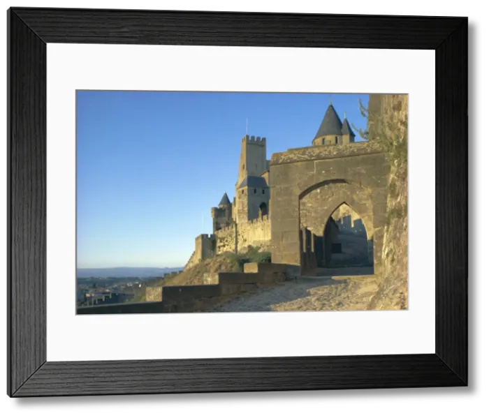 Framed Print : Carcassonne, UNESCO World Heritage Site, Aude, Languedoc-Roussillon, France, Europe Framed Print : Carcassonne, UNESCO World Heritage Site, Aude, Languedoc-Roussillon, France, Europe