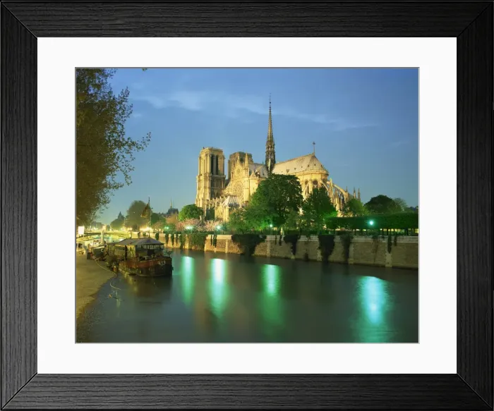 Framed Print : Notre Dame on the Siene river, Paris, France, Europe Framed Print : Notre Dame on the Siene river, Paris, France, Europe