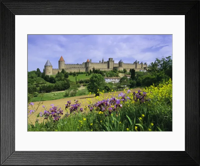 Framed Print : View of the fortified city, Carcassonne, UNESCO World Heritage Site, Languedoc Framed Print : View of the fortified city, Carcassonne, UNESCO World Heritage Site, Languedoc