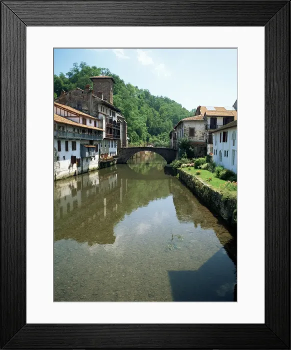 Framed Print : River Nive, St. Jean Pied de Port, Pays Basque, Pyrenees Atlantique, Aquitaine Framed Print : River Nive, St. Jean Pied de Port, Pays Basque, Pyrenees Atlantique, Aquitaine