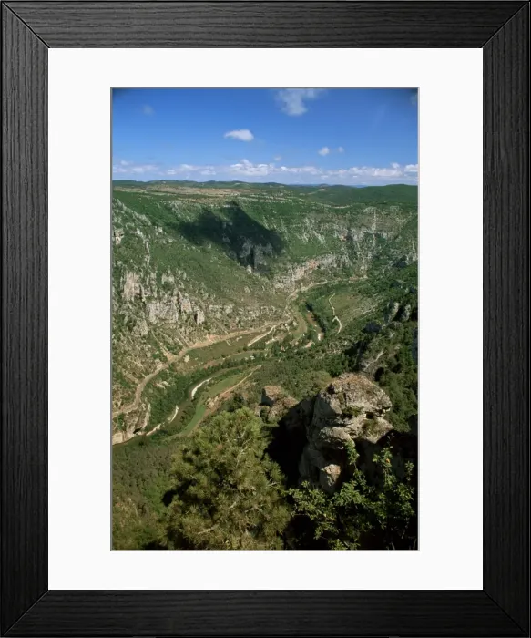 Framed Print : View from Roc des Hourtous of the Gorges du Tarn, Lozere, Languedoc-Roussillon Framed Print : View from Roc des Hourtous of the Gorges du Tarn, Lozere, Languedoc-Roussillon