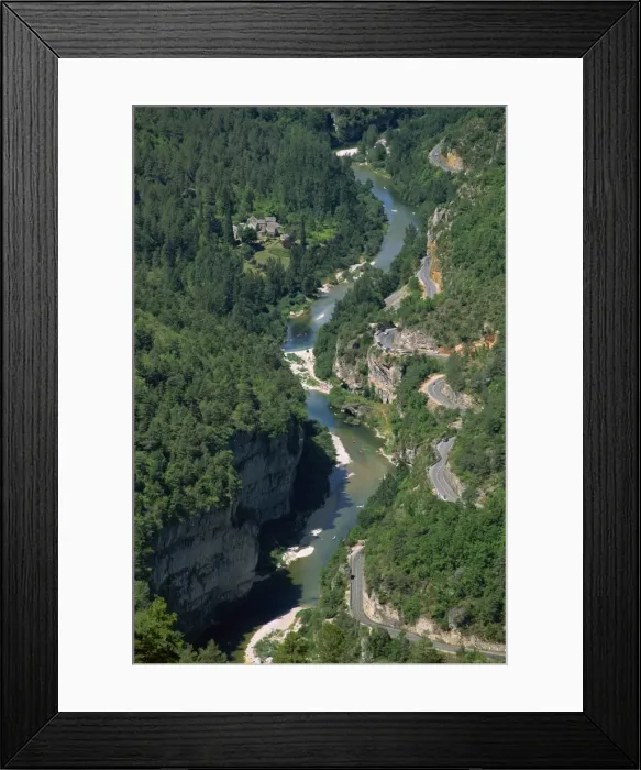Framed Print : Aerial view of the Gorges du Tarn from Roc des Hourtous, in Lozere, Languedoc Roussillon Framed Print : Aerial view of the Gorges du Tarn from Roc des Hourtous, in Lozere, Languedoc Roussillon