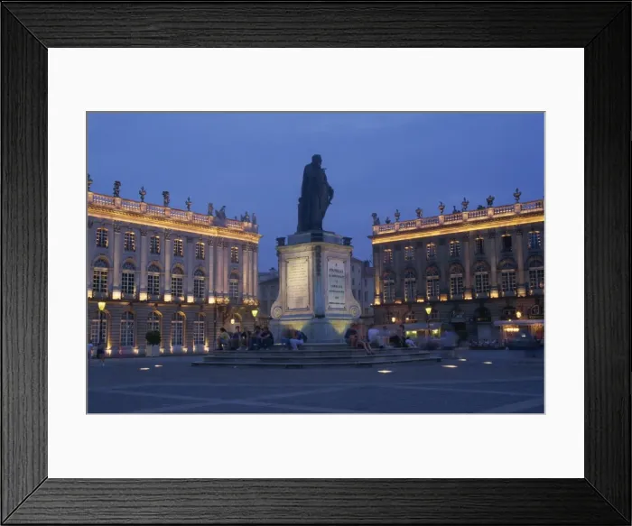 Framed Print : Statue and buildings illuminated at night in the Place Stanislas in Nancy Framed Print : Statue and buildings illuminated at night in the Place Stanislas in Nancy