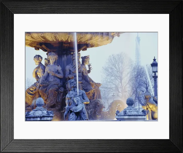 Framed Print : Fountain, Place de la Concorde, Paris, France, Europe Framed Print : Fountain, Place de la Concorde, Paris, France, Europe