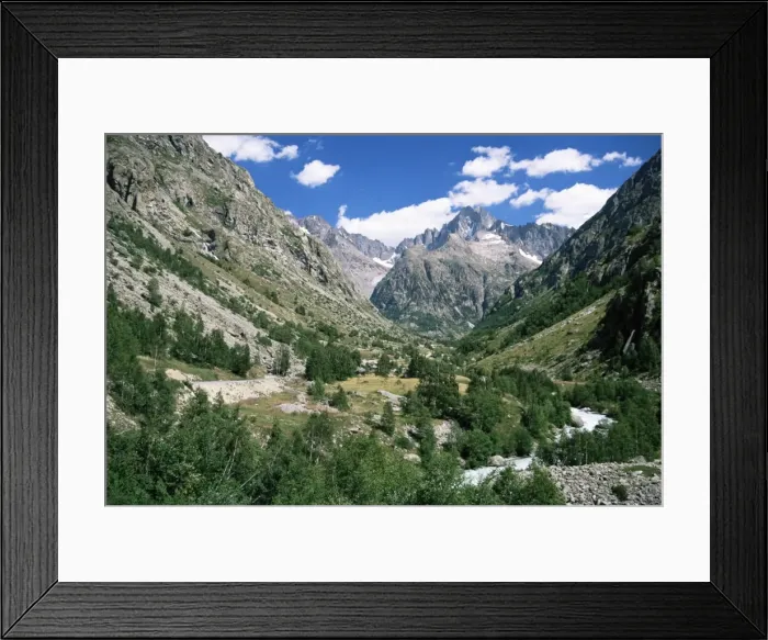 Framed Print : The Veneon Valley, Parc National des Ecrins, near Grenoble, Isere, Rhone Alpes Framed Print : The Veneon Valley, Parc National des Ecrins, near Grenoble, Isere, Rhone Alpes