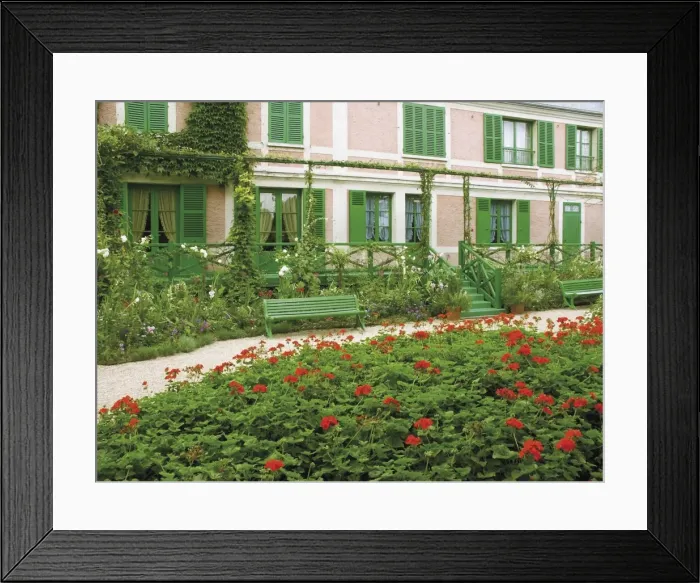 Framed Print : House and garden of the Impressionist painter Claude Monet, Giverny, Eure Framed Print : House and garden of the Impressionist painter Claude Monet, Giverny, Eure