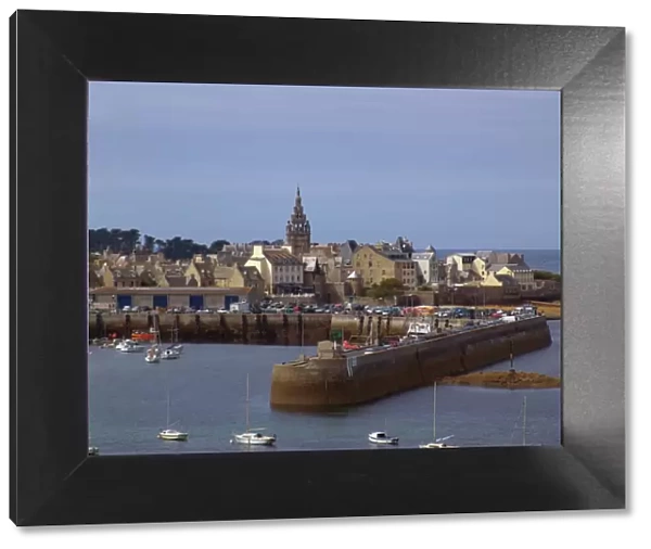 Port and harbour, Roscoff, Finistere, Brittany, France, Europe