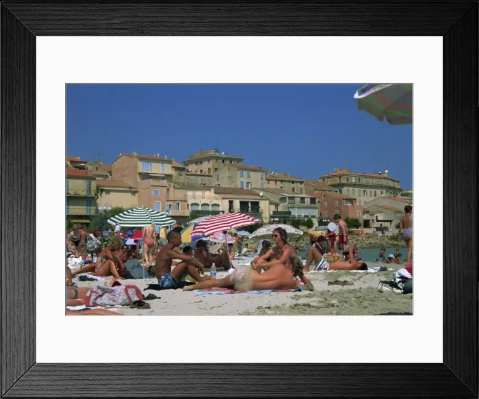 Framed Print : People on the beach, Ile Rousse, Corsica, France, Mediterranean, Europe Framed Print : People on the beach, Ile Rousse, Corsica, France, Mediterranean, Europe