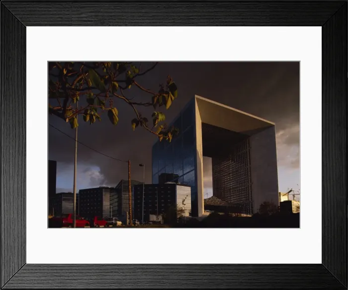 Framed Print : La Grande Arche at dusk, La Defense, Paris, France, Europe Framed Print : La Grande Arche at dusk, La Defense, Paris, France, Europe