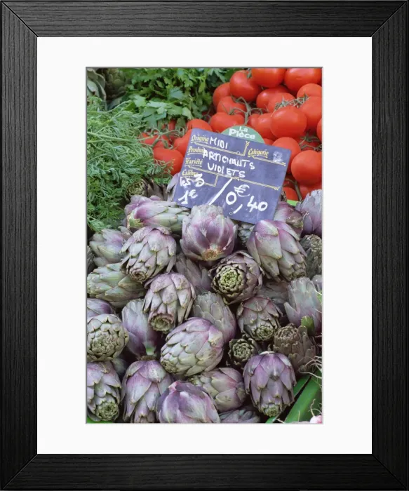 Framed Print : Artichokes for sale on market in the Rue Ste. Claire, Annecy, Haute Savoie Framed Print : Artichokes for sale on market in the Rue Ste. Claire, Annecy, Haute Savoie