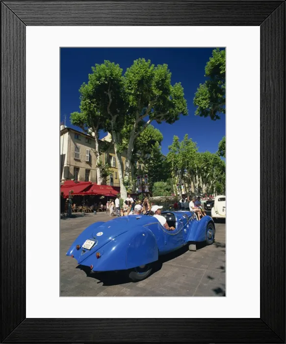 Framed Print : Alpes Retro vintage car rally, Cours Mirabeau, Aix-en-Provence, Bouches-du-Rhone Framed Print : Alpes Retro vintage car rally, Cours Mirabeau, Aix-en-Provence, Bouches-du-Rhone