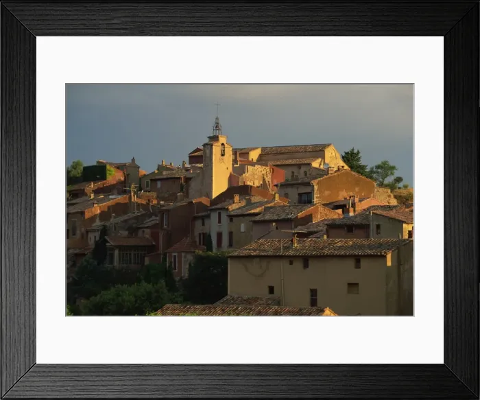 Framed Print : The village of Roussillon at dawn, Vaucluse, Provence, France, Europe Framed Print : The village of Roussillon at dawn, Vaucluse, Provence, France, Europe