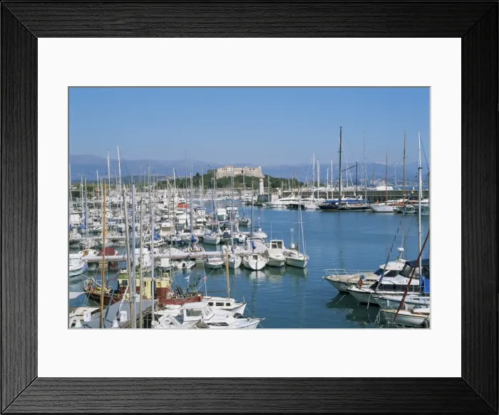 Framed Print : Antibes, Alpes-Maritimes, Cote d Azur, French Riviera, Provence, France Framed Print : Antibes, Alpes-Maritimes, Cote d Azur, French Riviera, Provence, France