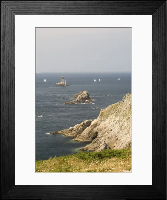 Framed Print : The lighthouse at Pointe du Raz, Southern Finistere, Brittany, France Framed Print : The lighthouse at Pointe du Raz, Southern Finistere, Brittany, France