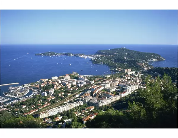 The town of Villefranche and Cap Ferrat on the Cote d Azur, Provence, France, Europe