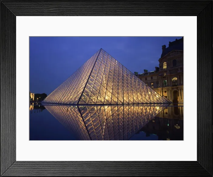 Framed Print : The Pyramide and Palais du Louvre, Musee du Louvre, illuminated at dusk Framed Print : The Pyramide and Palais du Louvre, Musee du Louvre, illuminated at dusk