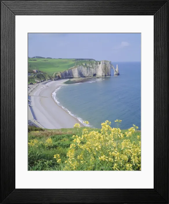Framed Print : Etretat, Seine Maritime, Haute Normandie (Normandy), France, Europe Framed Print : Etretat, Seine Maritime, Haute Normandie (Normandy), France, Europe