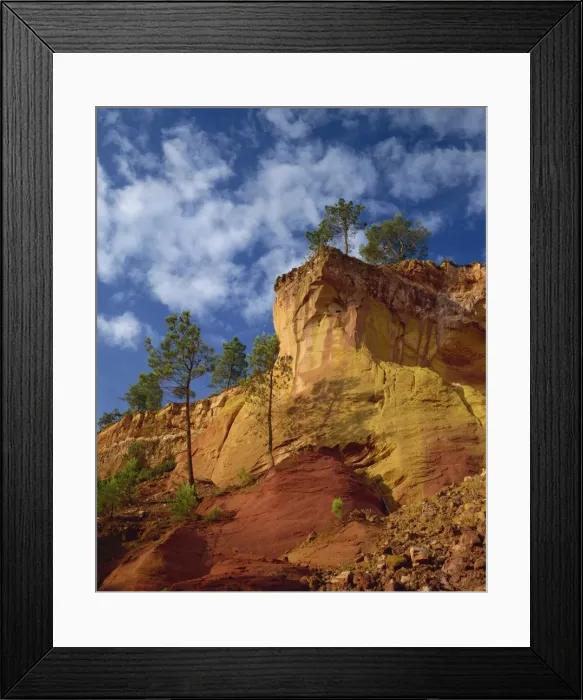 Framed Print : Ochre quarries at Roussillon, Provence, France, Europe Framed Print : Ochre quarries at Roussillon, Provence, France, Europe