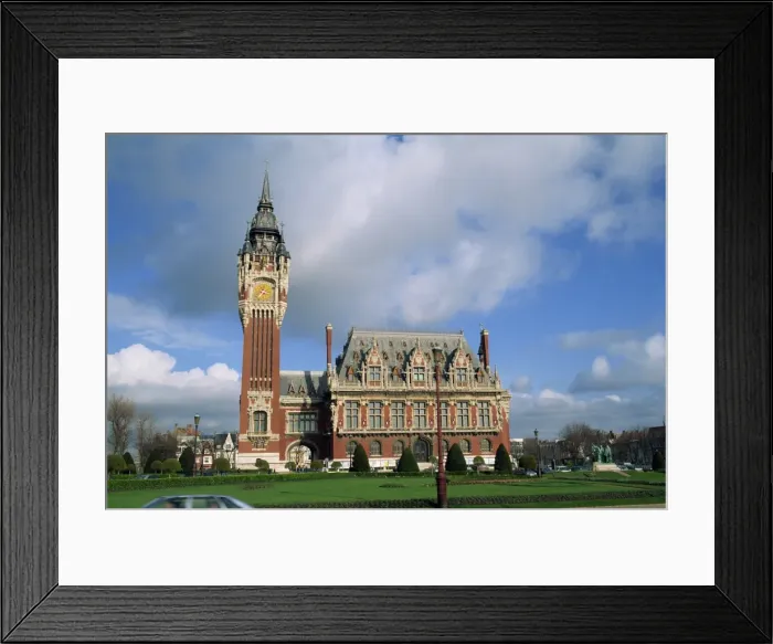 Framed Print : The Hotel de Ville (town hall) in Calais, Pas de Calais, France, Europe Framed Print : The Hotel de Ville (town hall) in Calais, Pas de Calais, France, Europe