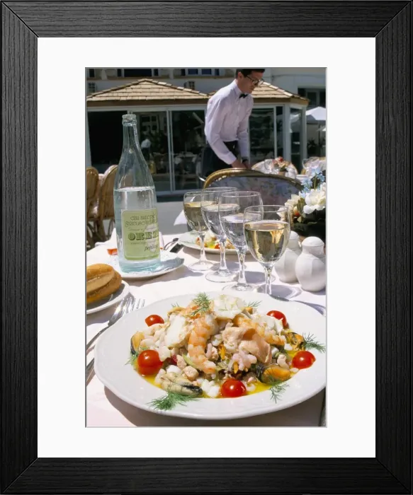 Framed Print : Salad Grand Bleu, Le Grand Bleu restaurant, Bonifacio, island of Corsica, France, Europe Framed Print : Salad Grand Bleu, Le Grand Bleu restaurant, Bonifacio, island of Corsica, France, Europe