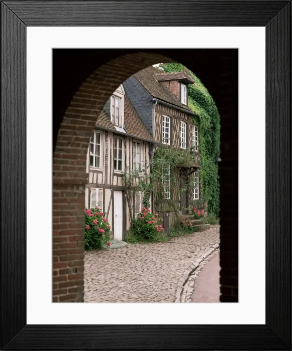 Framed Print : Gerberoy, Picardy, France, Europe Framed Print : Gerberoy, Picardy, France, Europe
