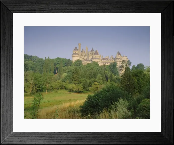 Framed Print : Pierrefonds Castle, Picardy, France, Europe Framed Print : Pierrefonds Castle, Picardy, France, Europe