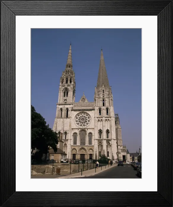 Framed Print : Chartres Cathedral, UNESCO World Heritage Site, Chartres, Eure-et-Loir Framed Print : Chartres Cathedral, UNESCO World Heritage Site, Chartres, Eure-et-Loir