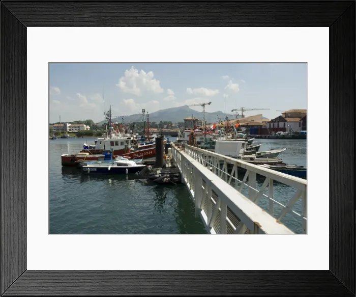 Framed Print : Harbour scene, St. Jean de Luz, Basque country, Pyrenees-Atlantiques, Aquitaine Framed Print : Harbour scene, St. Jean de Luz, Basque country, Pyrenees-Atlantiques, Aquitaine