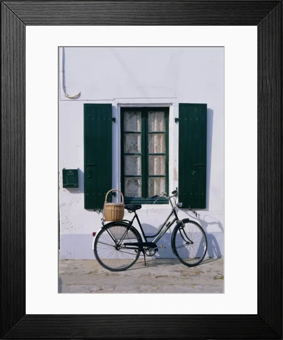 Framed Print : Bicycle leaning against a wall, Ile de Re, France, Europe