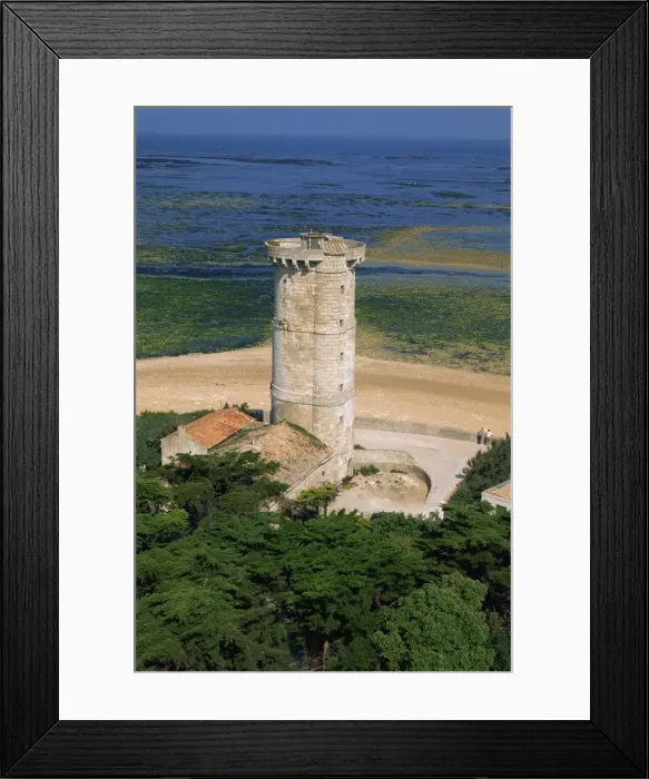 Framed Print : Fish locks and Fanal tower from Whales lighthouse, Ile de Re, Poitou Charentes
