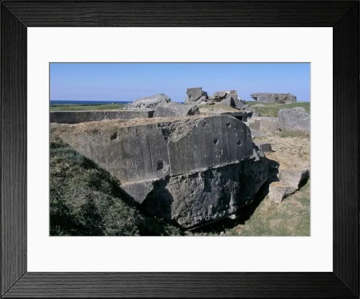 Framed Print : Casemate ruins from the Second World War, Pointe du Hoc, Calvados, Normandy Framed Print : Casemate ruins from the Second World War, Pointe du Hoc, Calvados, Normandy
