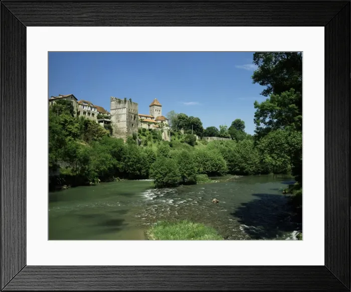 Framed Print : Sauveterre de Bearn, Pays Basque, Aquitaine, France, Europe Framed Print : Sauveterre de Bearn, Pays Basque, Aquitaine, France, Europe