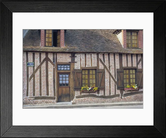Framed Print : Exterior of timbered house, La Maison de Foussydoire in the Sologne Region in Loire Framed Print : Exterior of timbered house, La Maison de Foussydoire in the Sologne Region in Loire