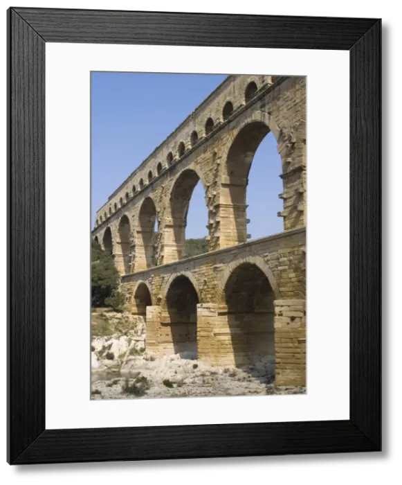 Framed Print : Roman aqueduct, Pont du Gard, UNESCO World Heritage Site, Languedoc, France, Europe Framed Print : Roman aqueduct, Pont du Gard, UNESCO World Heritage Site, Languedoc, France, Europe