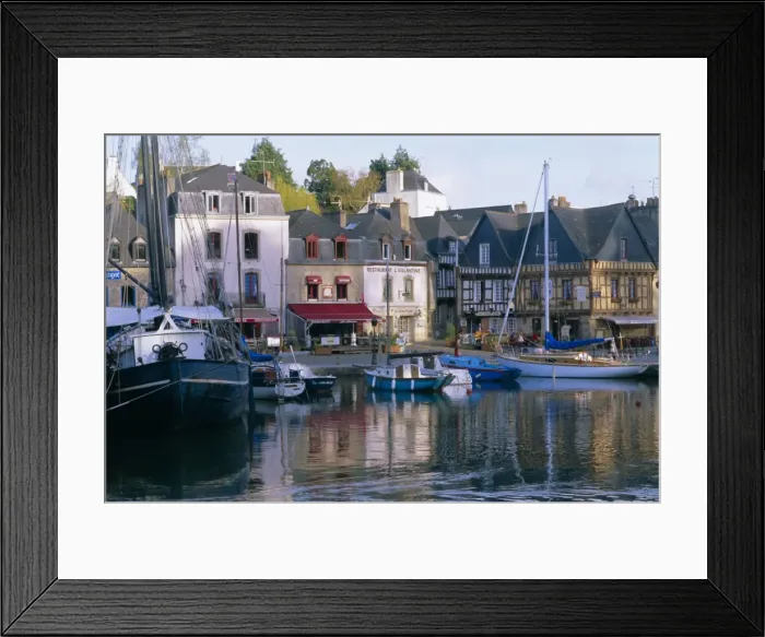 Framed Print : Waterfront and port of Saint Goustan (St. Goustan), town of Auray, Golfe du Morbihan Framed Print : Waterfront and port of Saint Goustan (St. Goustan), town of Auray, Golfe du Morbihan